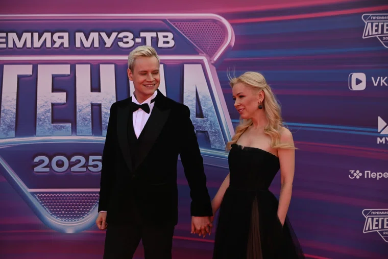 Екатерина Мизулина и Shaman официально стали женаты