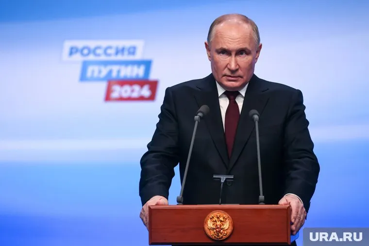 За Владимира Путина зарубежом проголосовало больше 281 тысячи избирателей (72,58%)