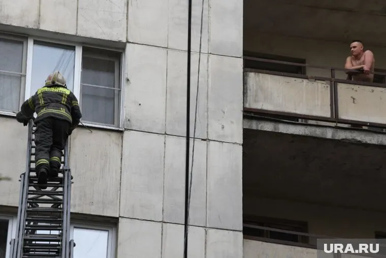 Площадь пожара составила 25 «квадратов»