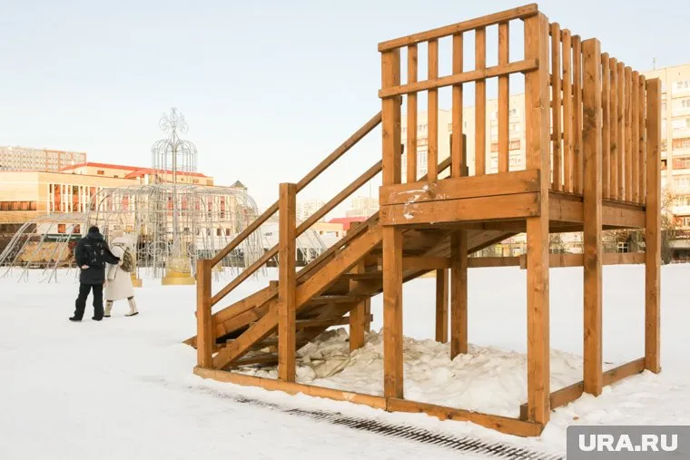 Обрушение горки произошло вечером 11 января