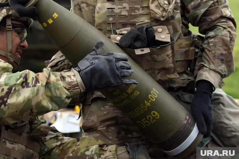 ВСУ еще не применяли кассетные боеприпасы, утверждает Александр Тарнавский