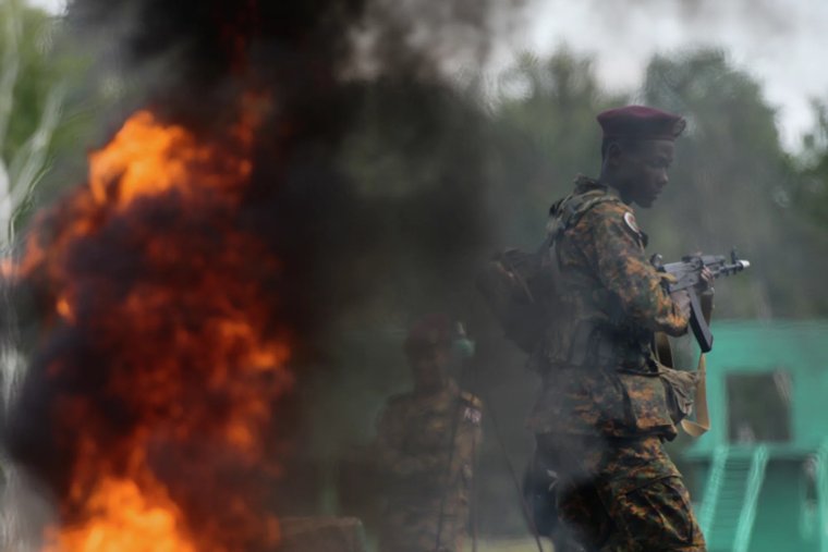 Война, голод и 2000 погибших: в Судане разгорается конфликт, в котором найден украинский след