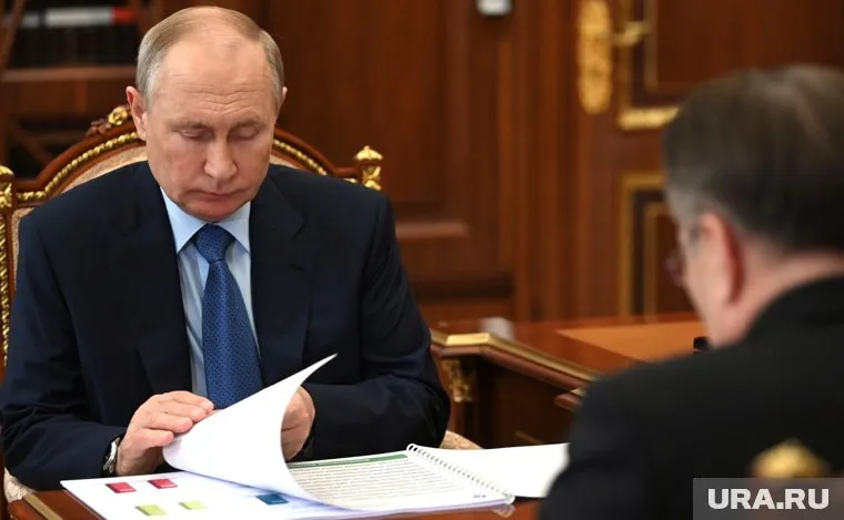 Владимир Путин согласовал возрождение транзитных перевозок по Севморпути