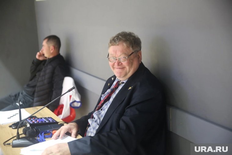 Умер футбольный арбитр из Кургана Сергей Сысенко. Фото