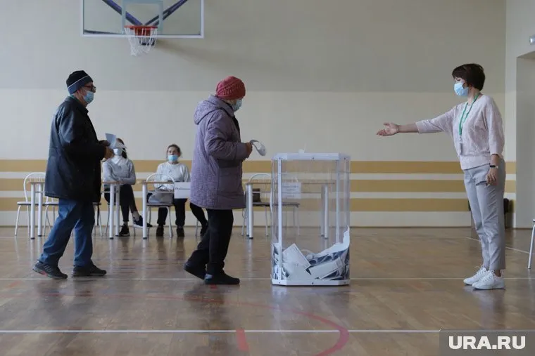 Городские власти отчитались о данных по явке на 15:00