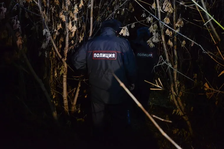 Операция "Бомж" полиции Калининского района. Челябинск, розыск, кусты, полиция, поиск бомжа