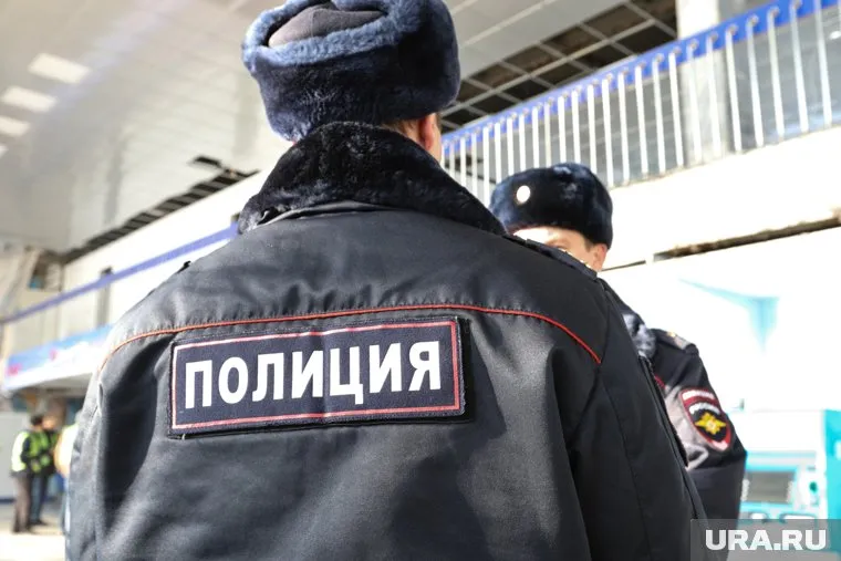 На месте работает полиция