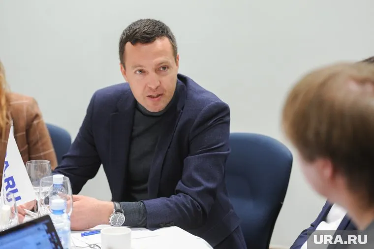 Сейчас Владимир Атаманченко дает показания следователям