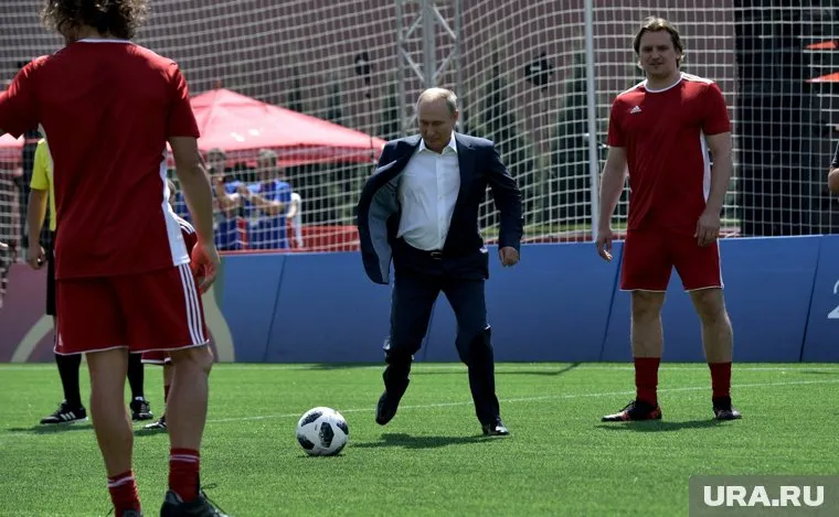 Владимир Владимирович больше любит другой вид спорта