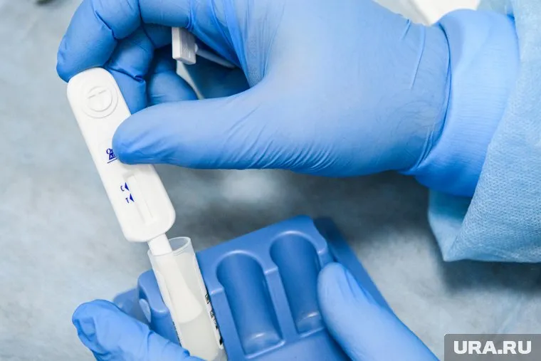 Рано или поздно коронавирусом переболеют все, сказал доктор Александр Мясников