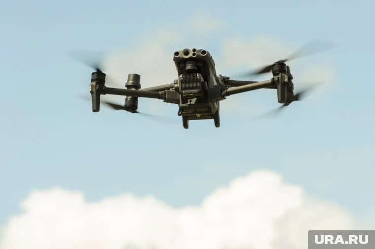 Челябинцев со школьной скамьи будут учить создавать дроны
