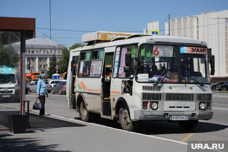 На курганских маршрутах пассажирам грозят штрафом за отсутствие маски