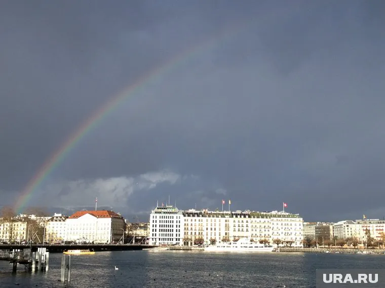 Флориан Филиппо назвал Швейцарию «наименее сумасшедшей» в вопросе поставок Киеву