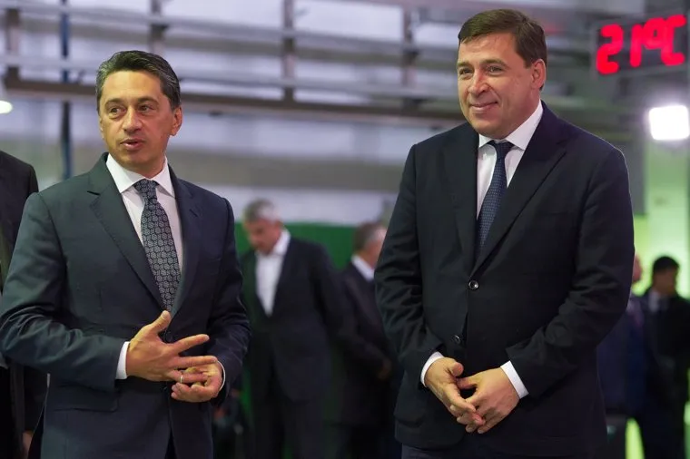 Сдача десятитысячного универсального вагона Уралвагонзавода. Нижний Тагил, куйвашев евгений, сиенко олег