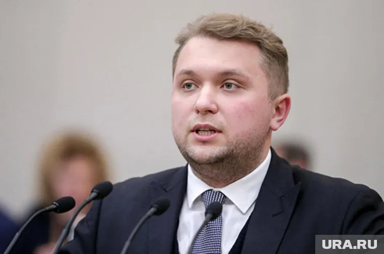 Вице-спикер ГД Чернышов предложил Кравцову вернуть начальную военную подготовку в школы