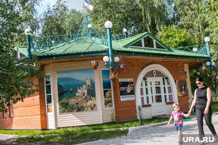 Чиновники требуют снести «Ялту» до 19 августа