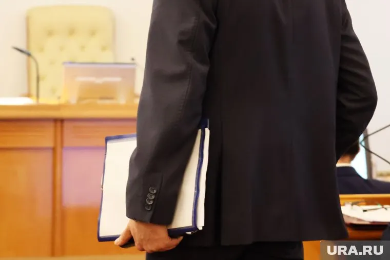 Суд приговорил фигуранта коррупционного скандала к трем годам условного лишения свободы