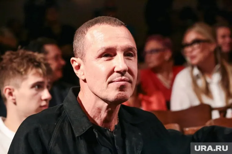 Суд взыскал с актера Игоря Верника задолженность по оплате коммунальных платежей