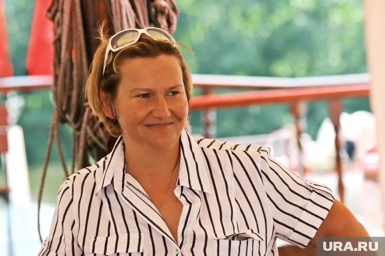 Батурина продает со скидкой отель Morrison Hotel