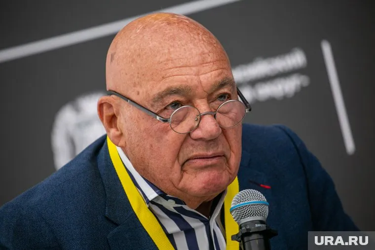 Познер вернется на «Первый канал» с новым проектом, пишут СМИ