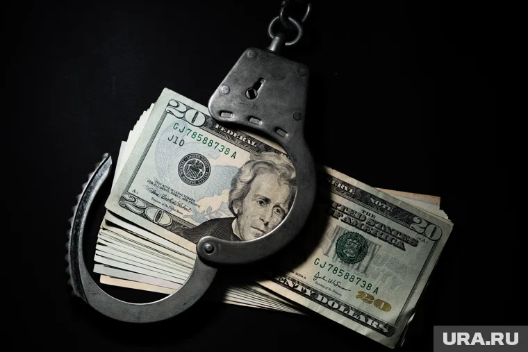 Размер взятки Ван Бо превысил 60 миллионов долларов