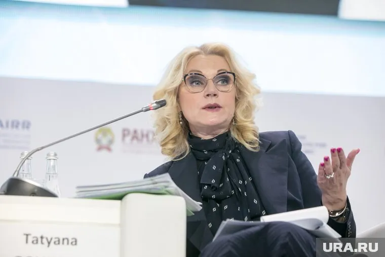 Вице-премьер РФ Татьяна Голикова заявила, что уже 46,5 млн россиян прошли вакцинацию от коронавируса