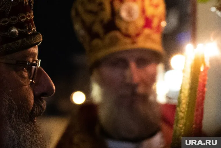 Семья из ЯНАО привезет священный огонь для загса и кафедрального собора