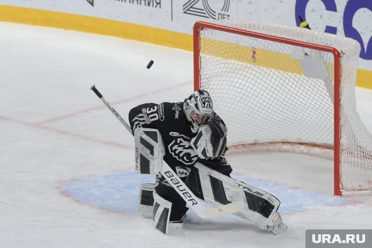 «Трактор» одержал уверенную победу