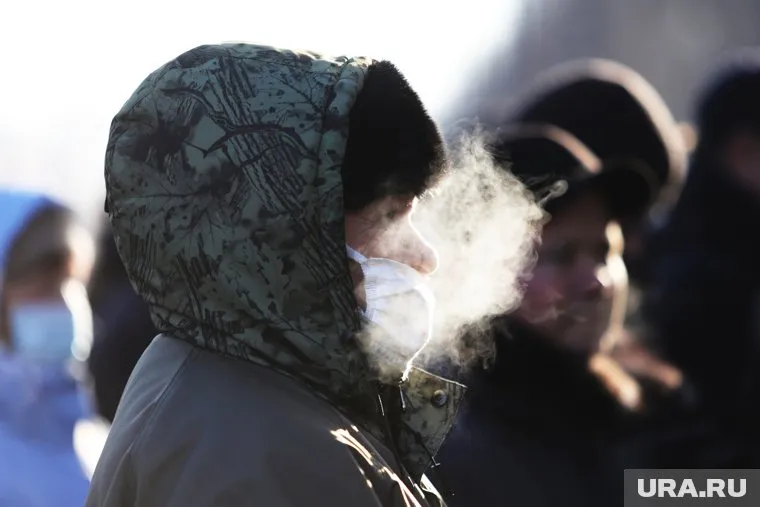 В ЯНАО температура опустилась до -40 С, детям и подросткам рекомендовали остаться дома