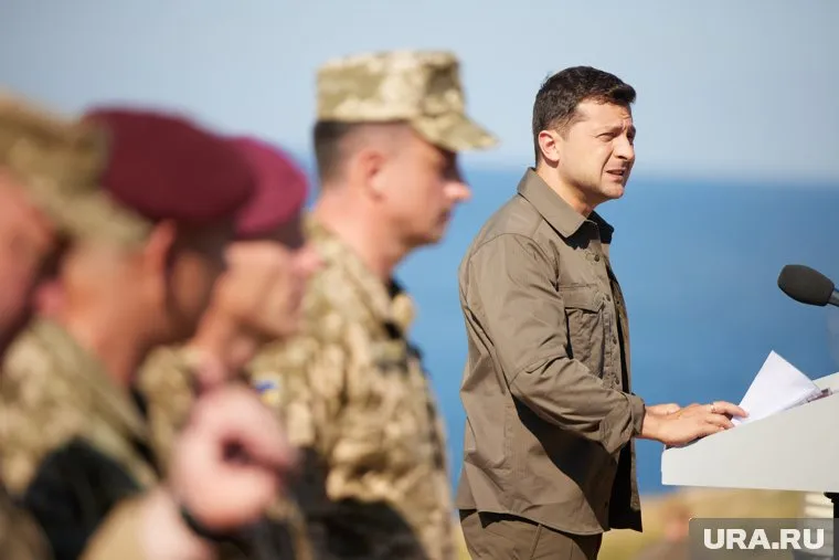 Владимир Зеленский внес проект о статусе поляков на Украине для ввода войск Польши