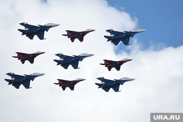 Истребители РФ не вторгаются в воздушное пространство других стран, подчеркивали в Кремле