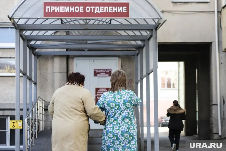 В Курганской областной больнице ремонт в отделении затянулся по вине подрядчика