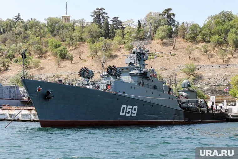 Минобороны РФ усилит Черноморский флот четырьмя кораблями