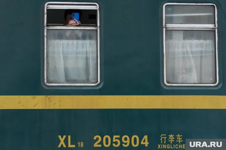 В Россию собирались приехать 136 граждан КНР