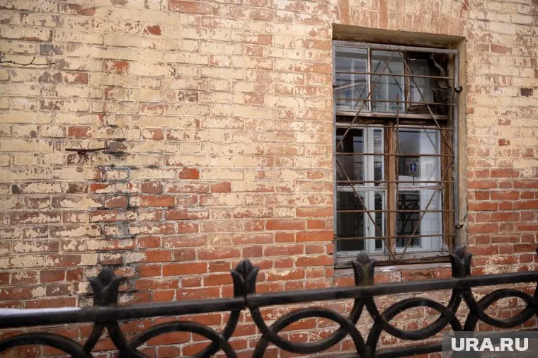 Этот объект расположится на месте бывшей инфекционной больницы (на фото)