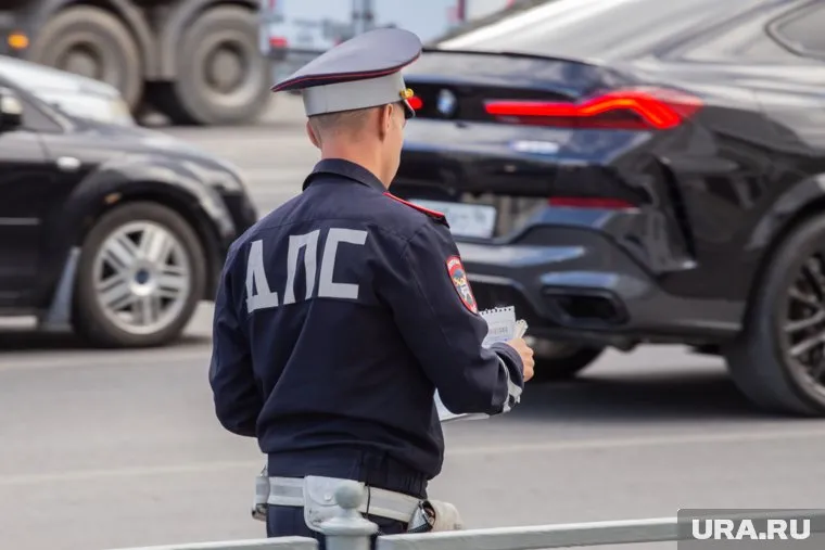 Водитель фуры уснул за рулем, что стало причиной ДТП с велосипедистками