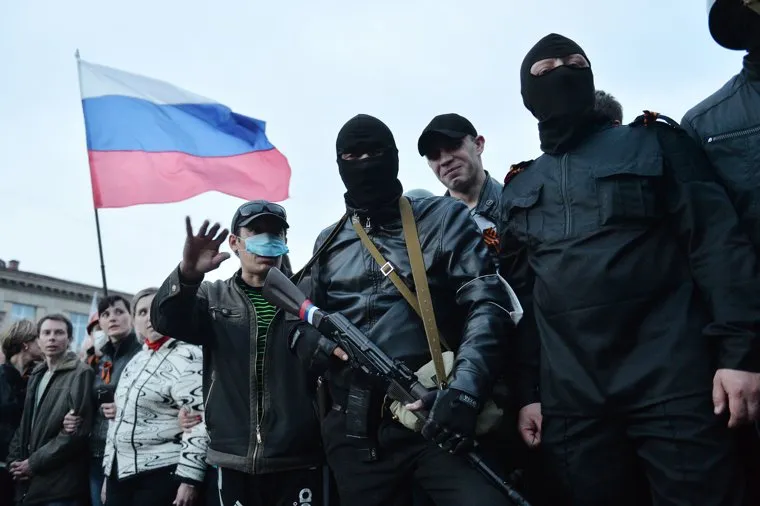 Ситуация на востоке Украины. Луганск. Захват здания МВД