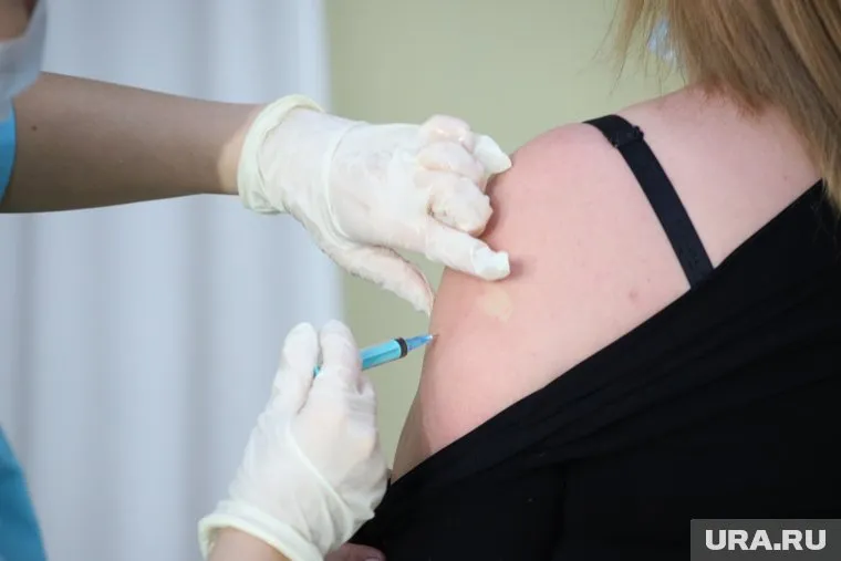 Изменения уже внесены в инструкцию разработчиком вакцины.