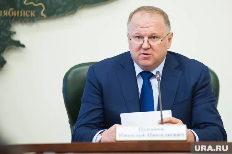 Николай Цуканов привез чиновникам новый режим работы