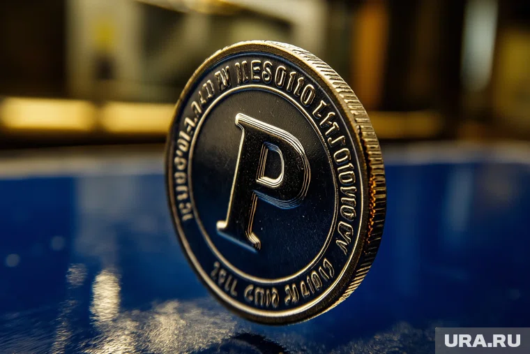 В результате ужесточения денежной-кредитной политики ЦБ курс рубля стал укрепляться