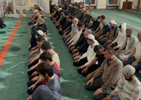 В мечетях под Екатеринбургом молятся за жертв теракта в «Крокусе»