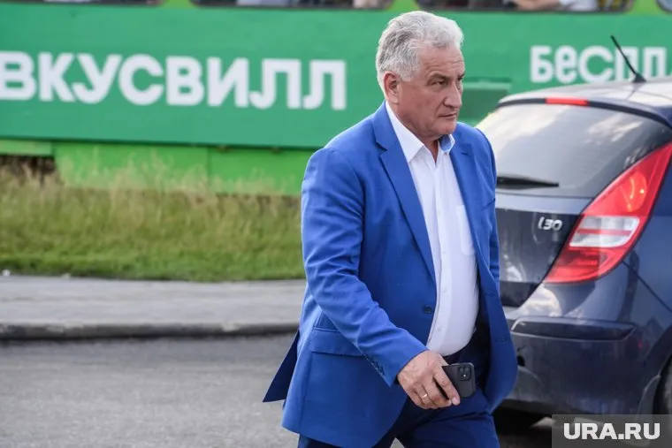 Юрий Биктуганов возглавляет минобр с 2011 года