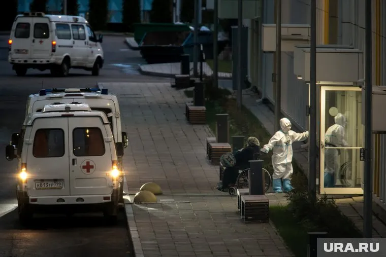 Пик заболеваемости по COVID-19 придется на начало-середину ноября