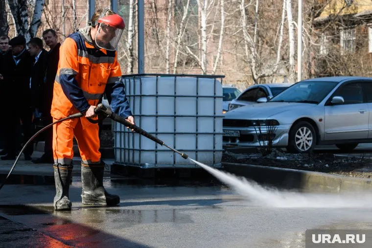С 1 апреля в Екатеринбурге начинается месячник чистоты