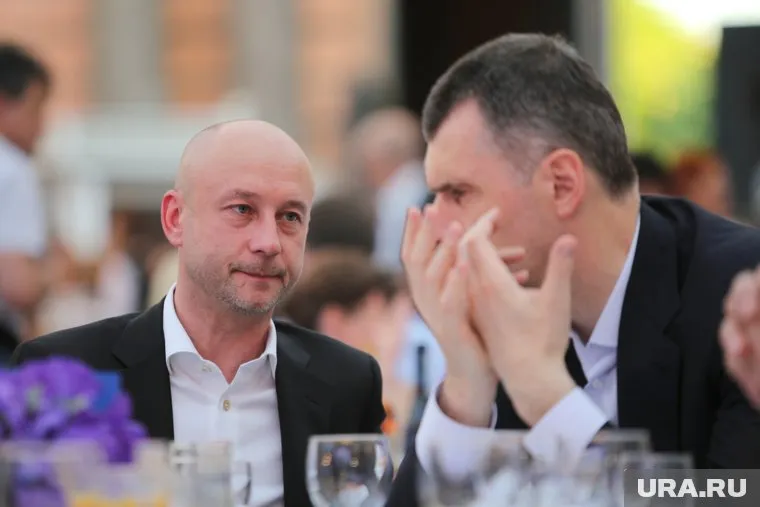 Желонкин (слева) в ближайшее время покинет свой пост главреда «Коммерсанта», заявили источники