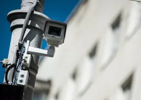Новые камеры будут штрафовать водителей без ОСАГО — по лицу