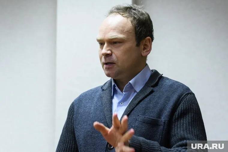 Крашенинникова уже штрафовали за оскорбление власти