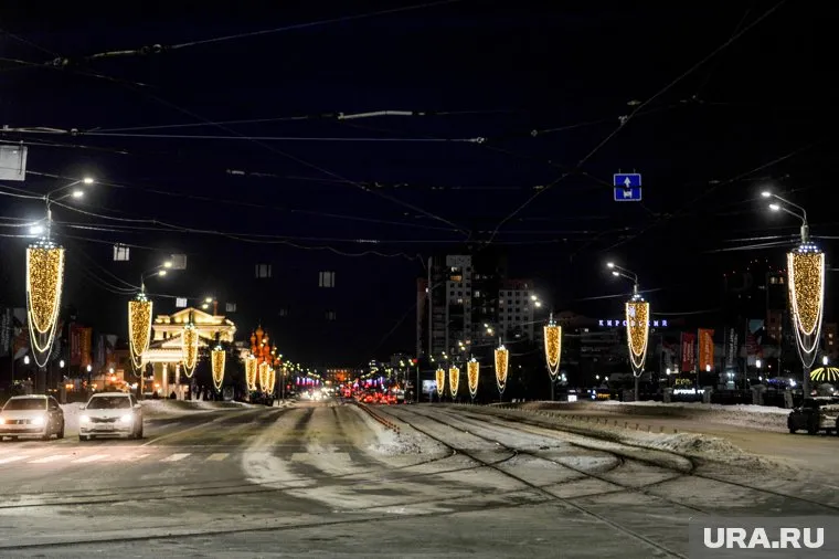 Жителей Белгорода попросили покинуть открытые участки улицы