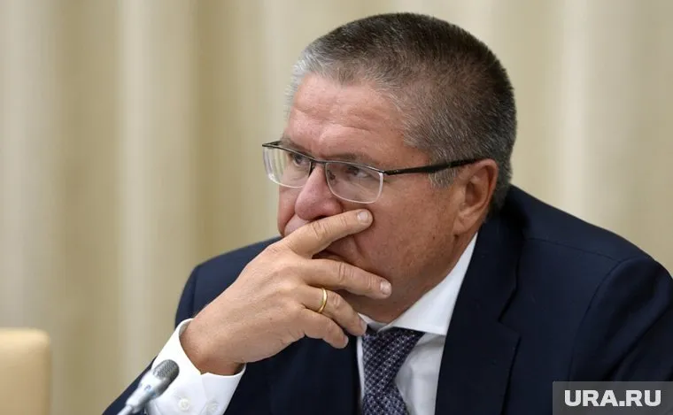 Глава Минэкономразвития стал первым федеральным министром, задержанным за коррупцию