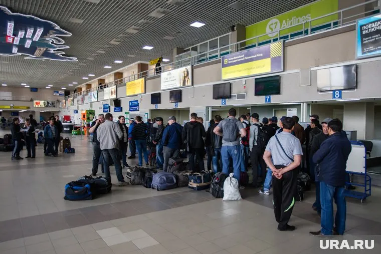 К концу октября стоимость перелетов из Сургута в Тюмень снизилась на 16%